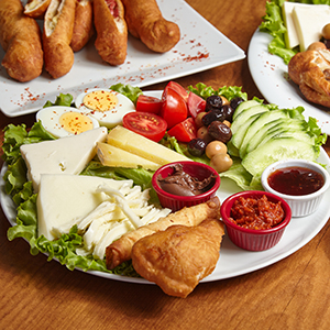 Gurme Pişita Ve Kahvaltı (Fulya)