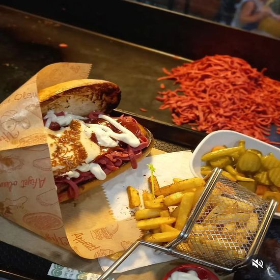 Oburix Sandvich's & Kumru (Çağlayan)