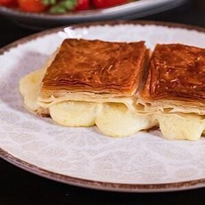 Meşhur Sarıyer Börekçisi Seyfi Usta (Kavakpınar)