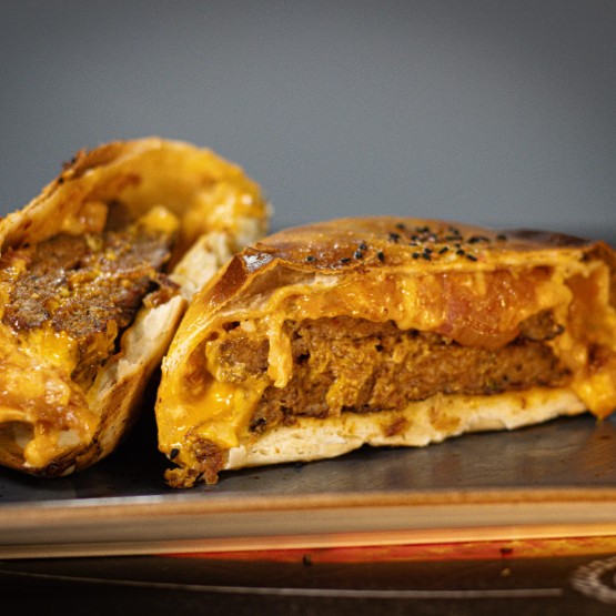 Berk Burger & Pizza (Adalet)