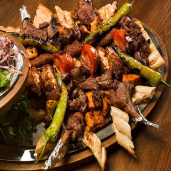 Kebapçı Mefo (Zübeyde Hanım)