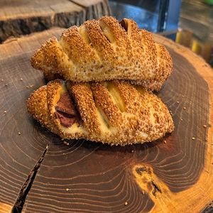 Mercan Börek Poğaça & Kahvaltı Salonu (Demirkapı)