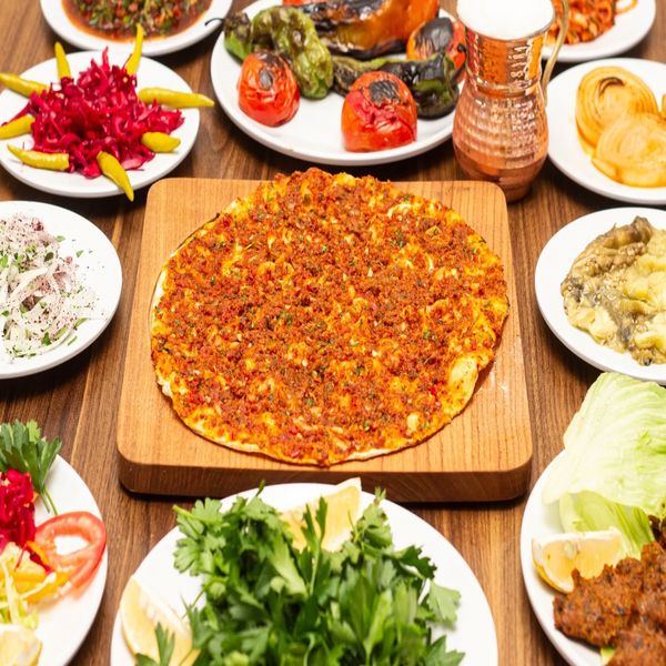 Urfa Sofrası (Yenibağlar)