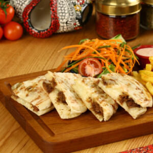 Ballı Aparatif Cafe (Efeler)
