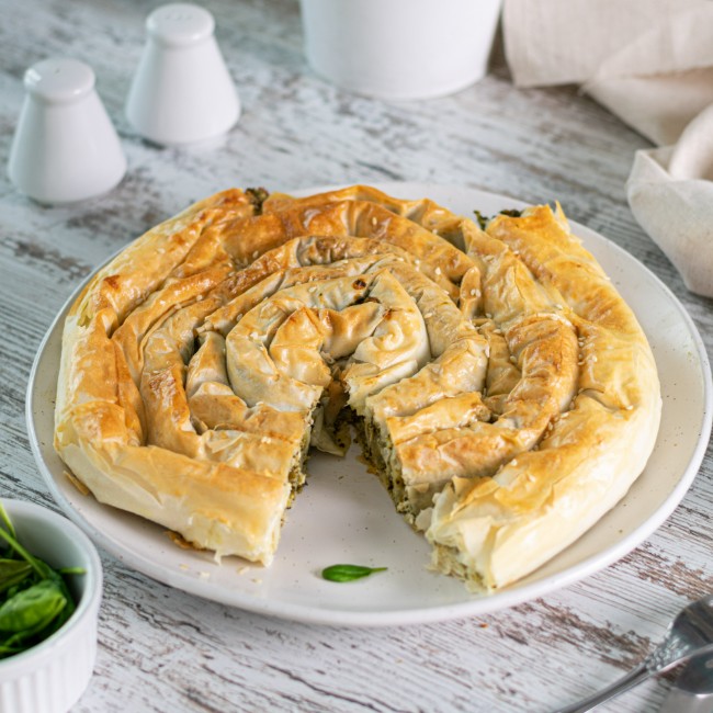 Levent Börek (Altınşehir)