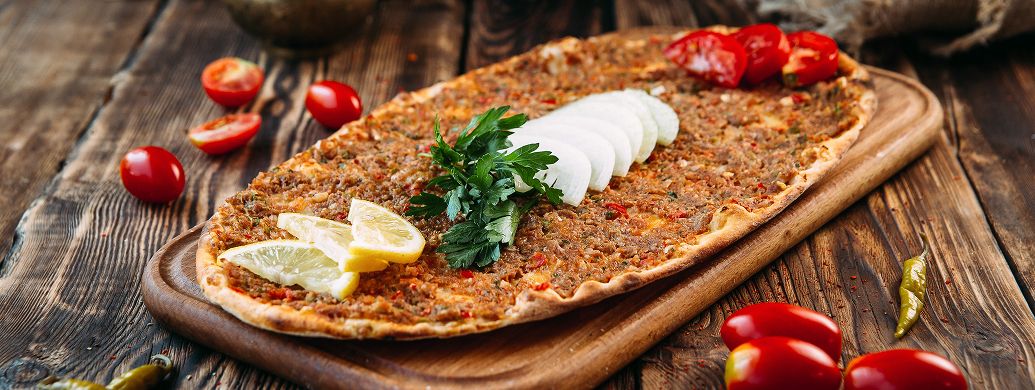 Yalçın Usta & Pide & Pizza & Lahmacun (Efeler)