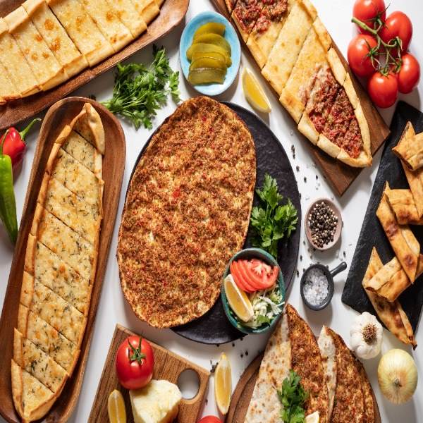 Gonyam Etliekmek Ve Konya Mutfağı (Cumhuriye)