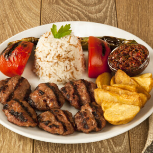 Yavuz Döner & Doy Doys İzmir Sandvicisi (Mareşal Fevzi Çakmak)