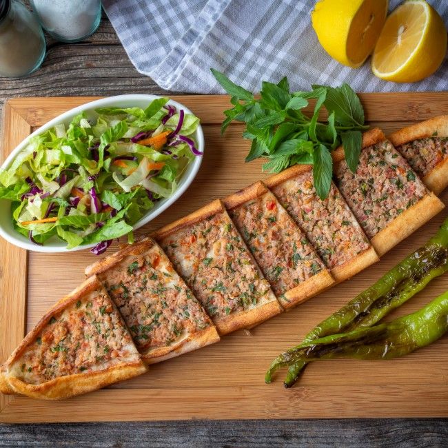 Güzide Pide ve Lahmacun (Hacılar Meydanı)