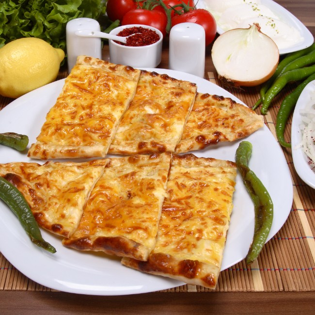 Pınarbaşı Lahmacun ve Pide Salonu (Bahçelievler)