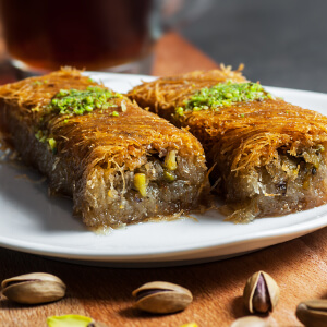 Öz Diyarbakır Burma Kadayıf & Baklava (İskenderpaşa)