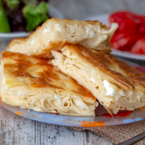 Levent Börek (İhsaniye)
