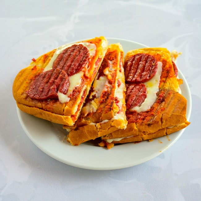 Tostçu Mahmut'un Yeri (Gazi)