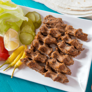 Adıyaman Çiğ Köfte Dünyası (Emirbeyazıt)