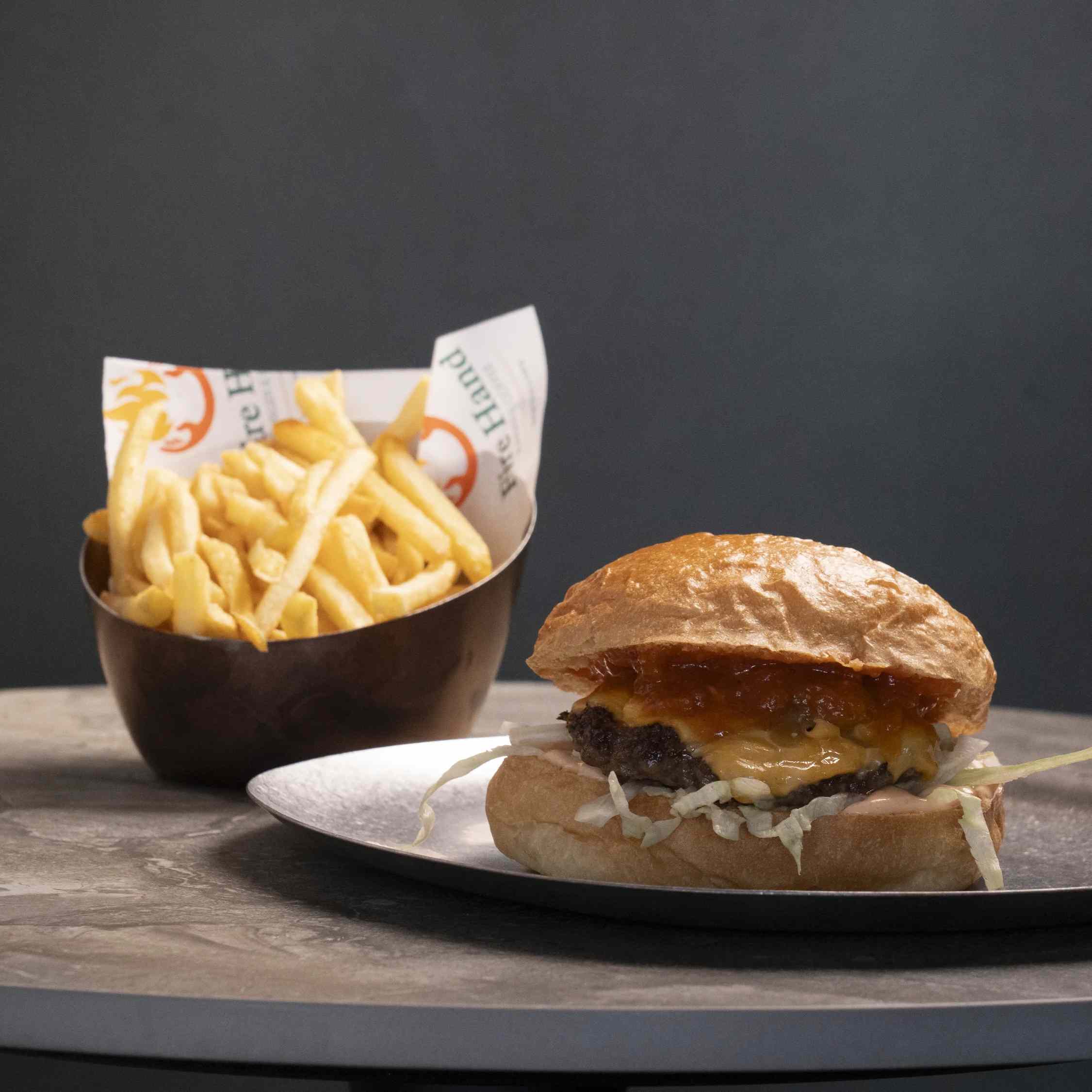 Fire Hand Burger (Arabacıalanı)